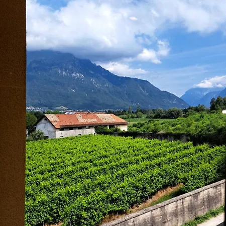 Agroturismo Di Modolo - Cortile Della Latteria Belluno