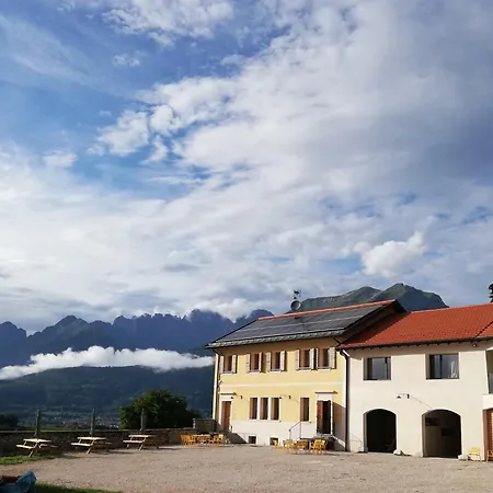 Farm stay Di Modolo - Cortile Della Latteria Belluno